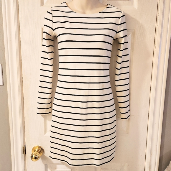 H&M STRIPED LONG SLEEVE DRESS - Picture 4 of 11
